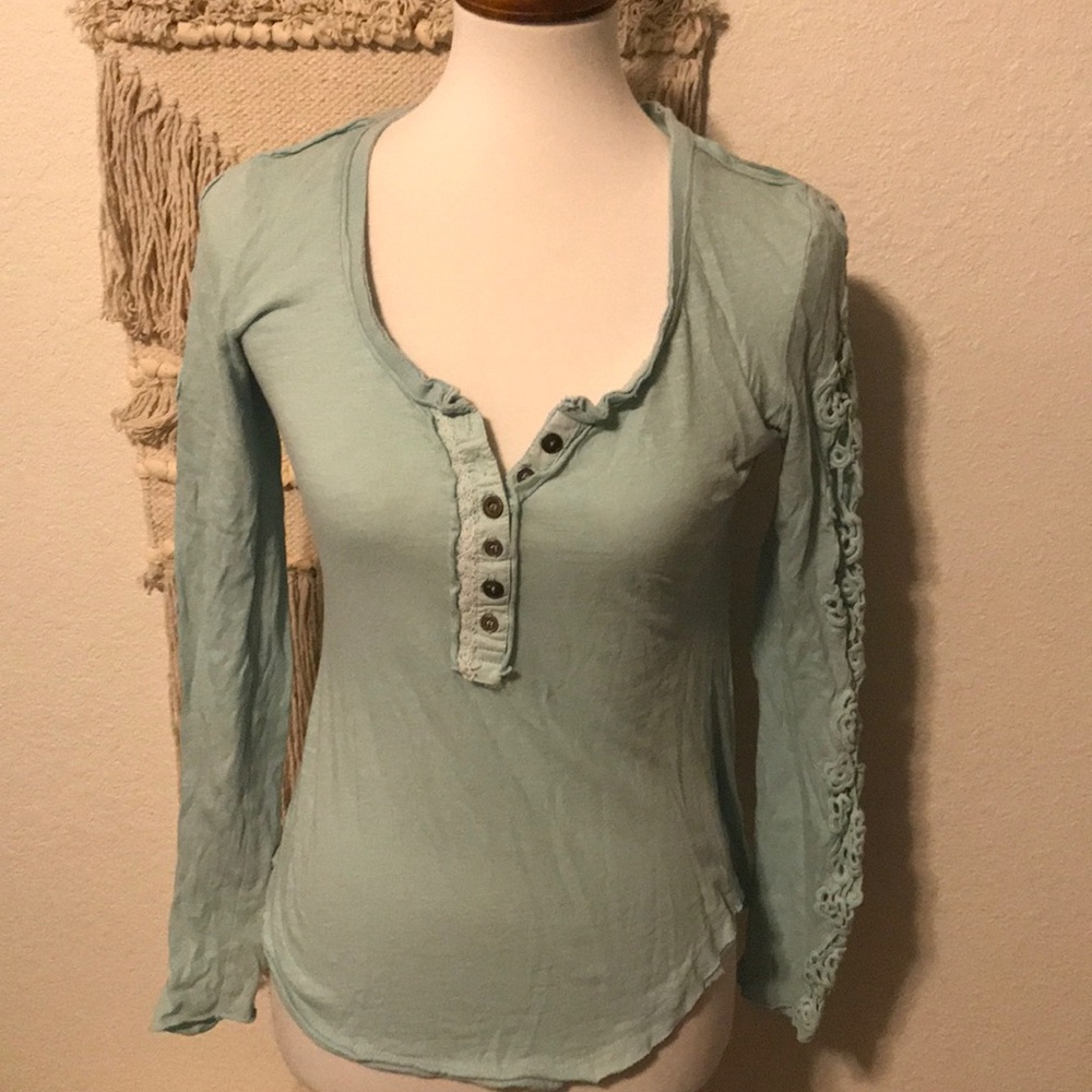 Sundance Henley Small euc